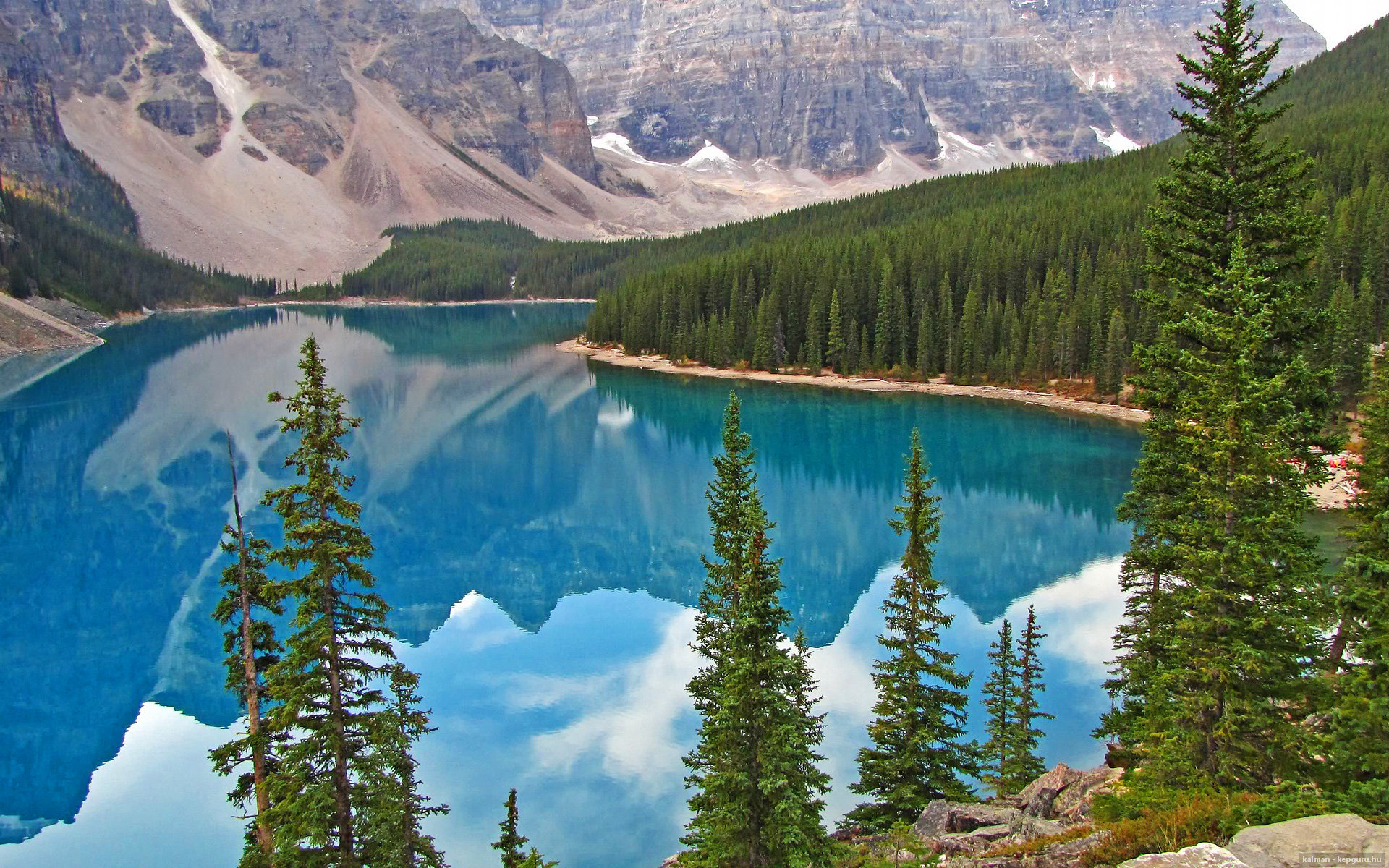 法甲科技创新推动足球发展，开启智能赛事新时代，法甲足球比赛视频