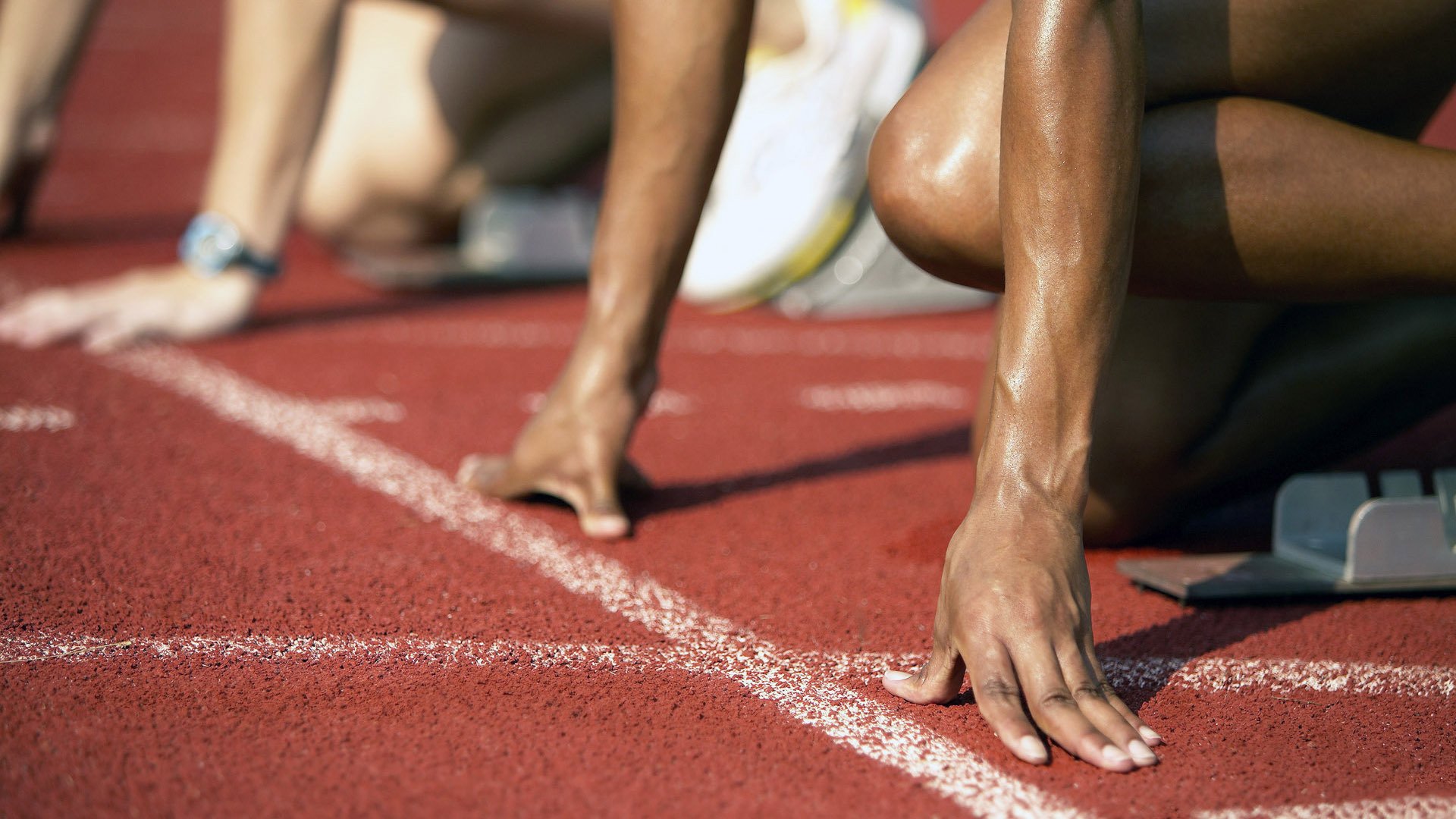 运动员故事：从青训到世界冠军的艰辛历程，青年运动员的故事