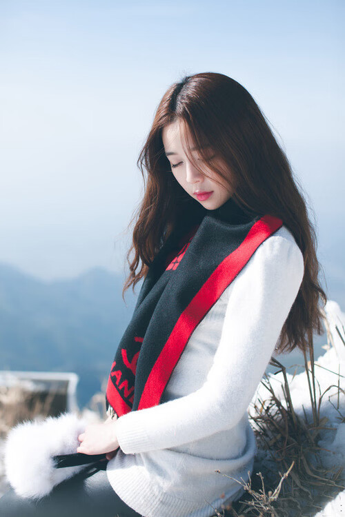 B体育-青少年足球在少数民族地区逐渐普及，助力民族地区体育教育发展