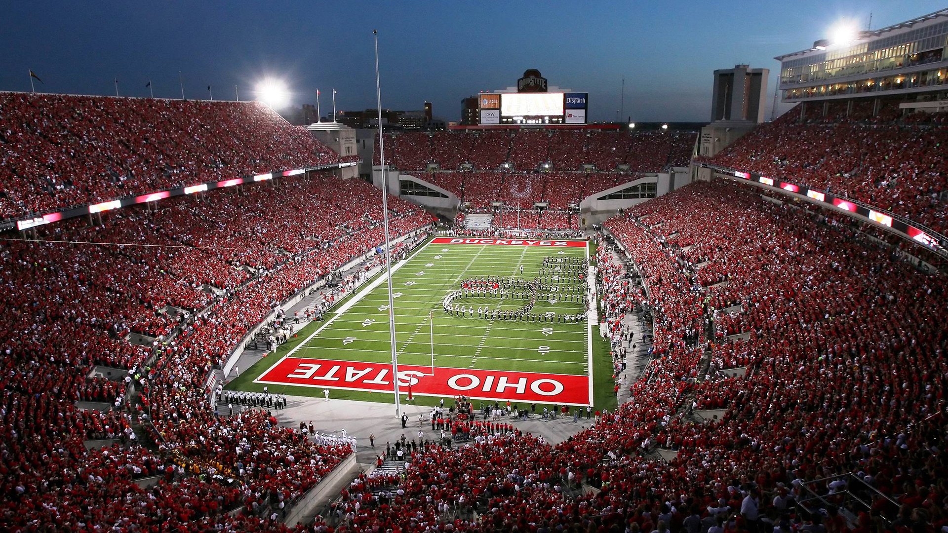 奥格斯堡主场1-0战胜沃尔夫斯堡，保级关键三分，奥格斯堡vs