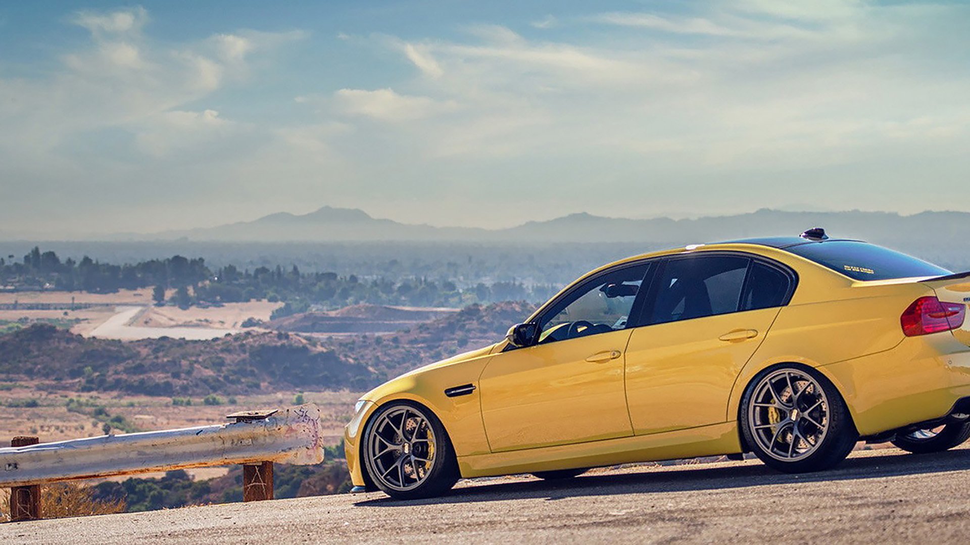 奥格斯堡主场2-1战胜海登海姆，取得三连胜，奥格斯堡对门兴比分