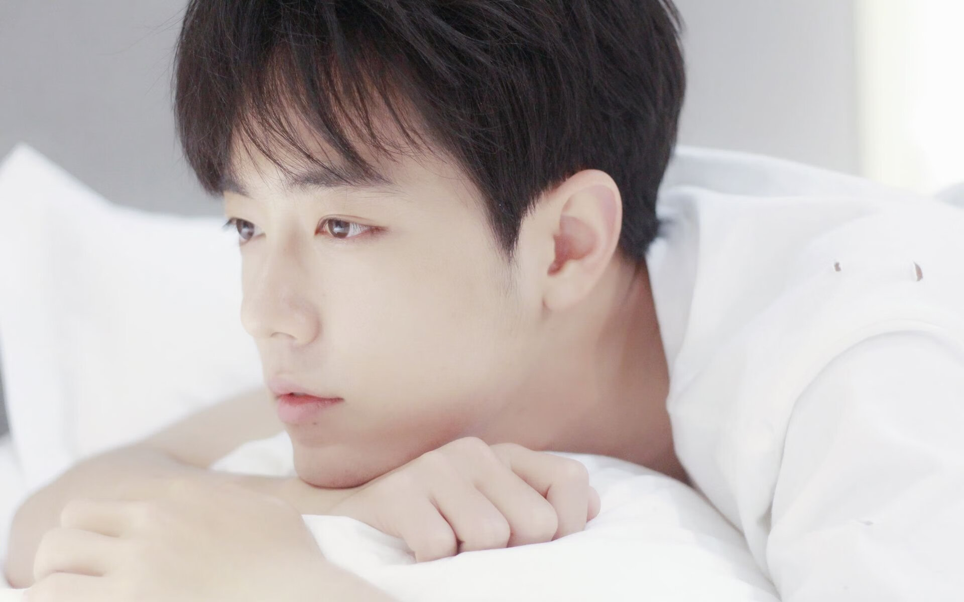 B体育网页版登录-赫罗纳年轻球员表现亮眼带动节奏，赫罗纳篮球俱乐部老板