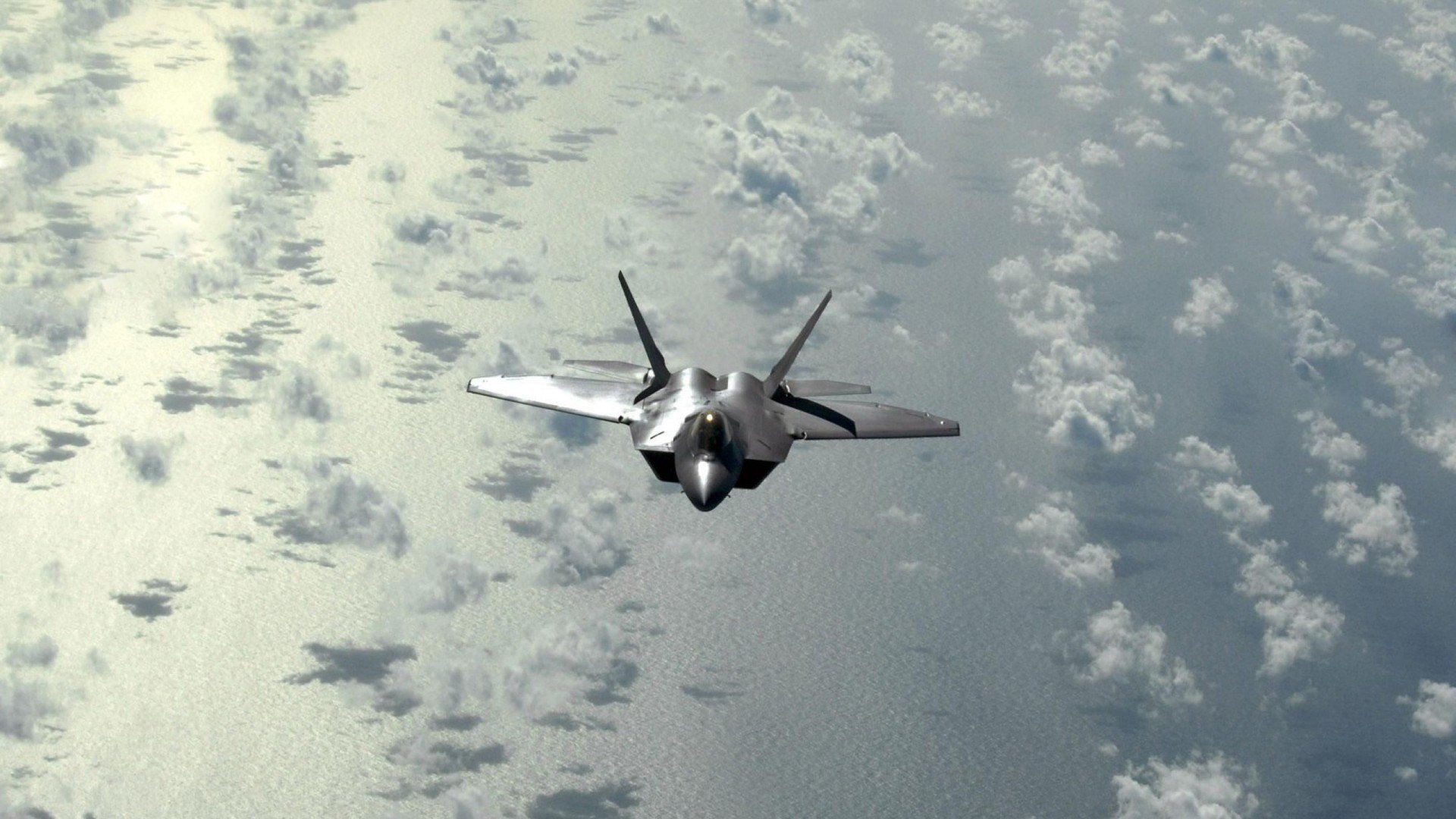 英超激烈厮杀,豪门竞争日趋激烈