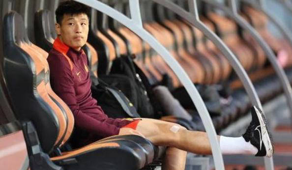 B体育APP:林良铭：在国家队比赛中表现出色，赢得主教练信任的简单介绍