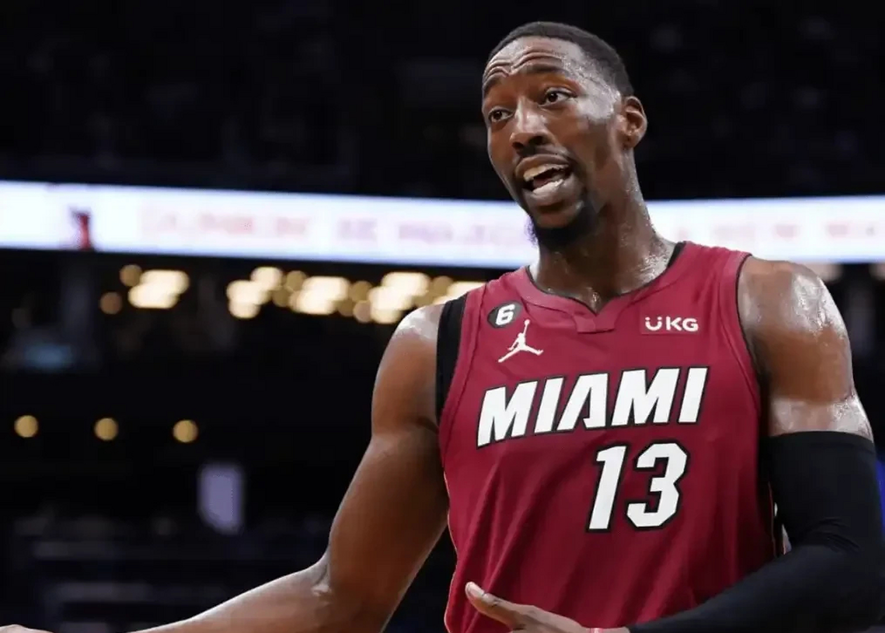 阿德巴约:热火的防守核心 阿德巴约:热火的防守核心