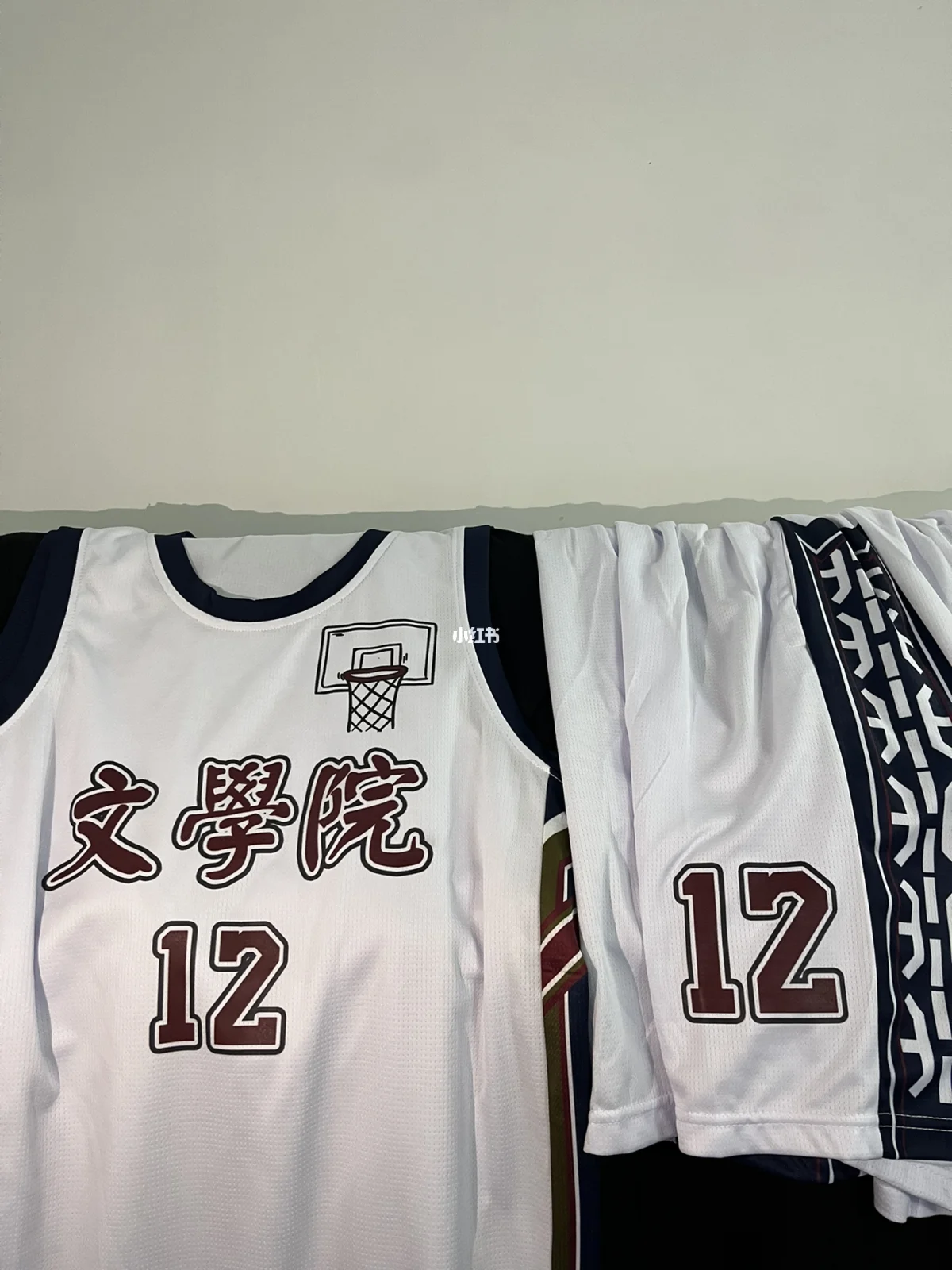 B体育官网：篮球装备消费趋势：个性化定制与国潮崛起