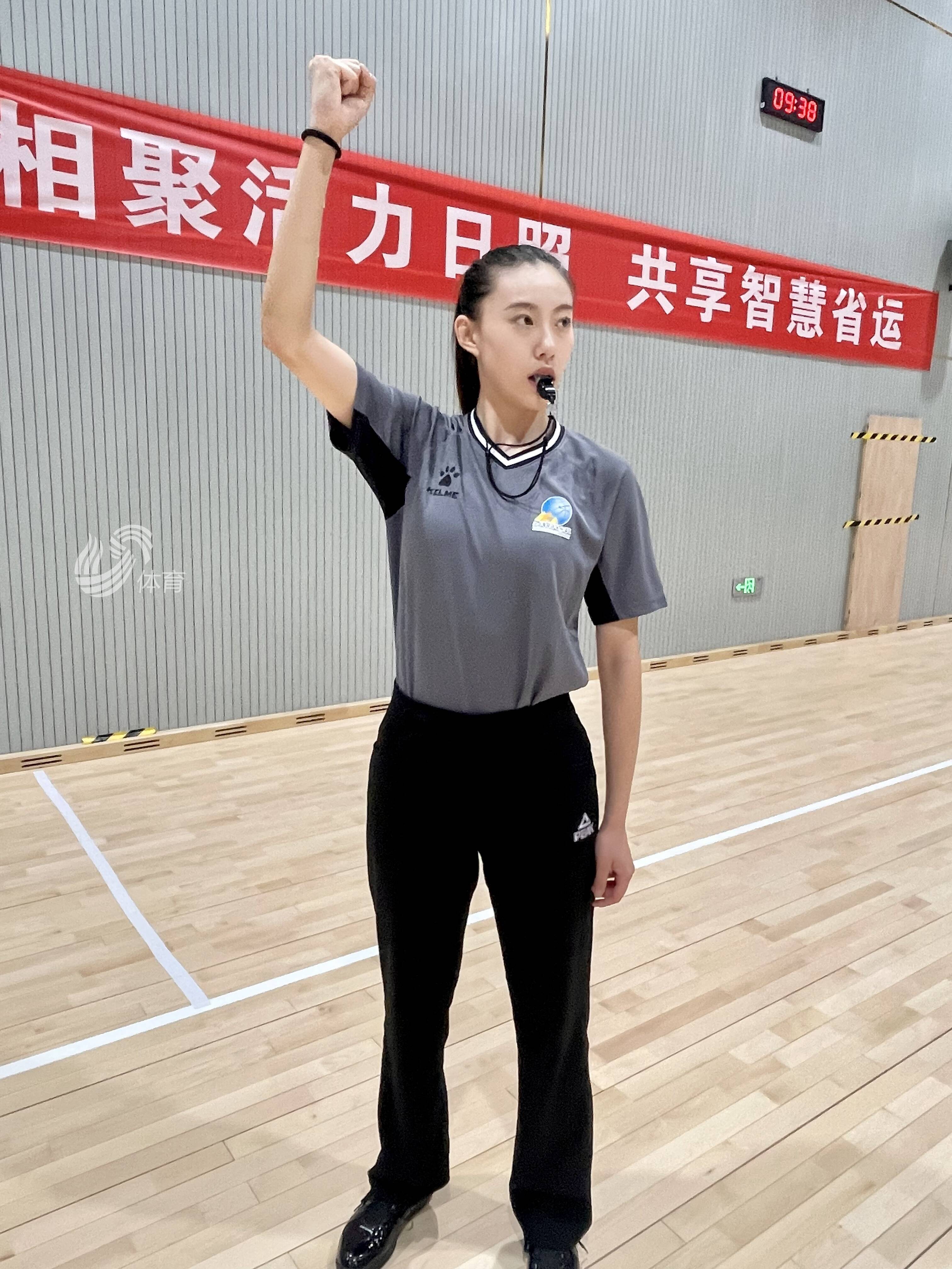 包含爱游戏体育:篮球裁判的未来:如何提升专业水平,维护比赛公平?的词条 包含爱游戏体育:篮球裁判的未来:如何提升专业水平,维护比赛公平?的词条